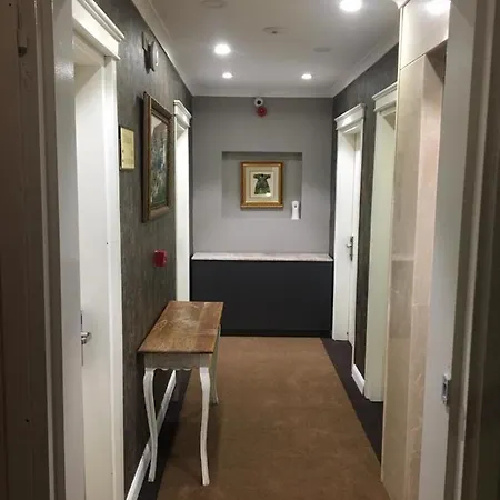 Bon Hagia Sophia Otel 3*